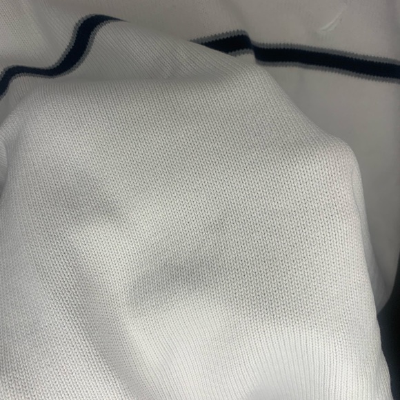 Size medium - Picture 4 of 4